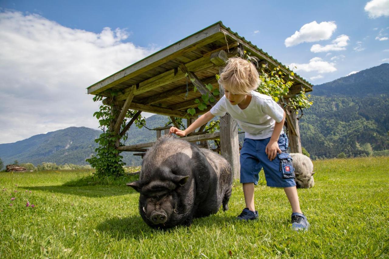 Schullerhof Hotel Hermagor-Pressegger See Luaran gambar