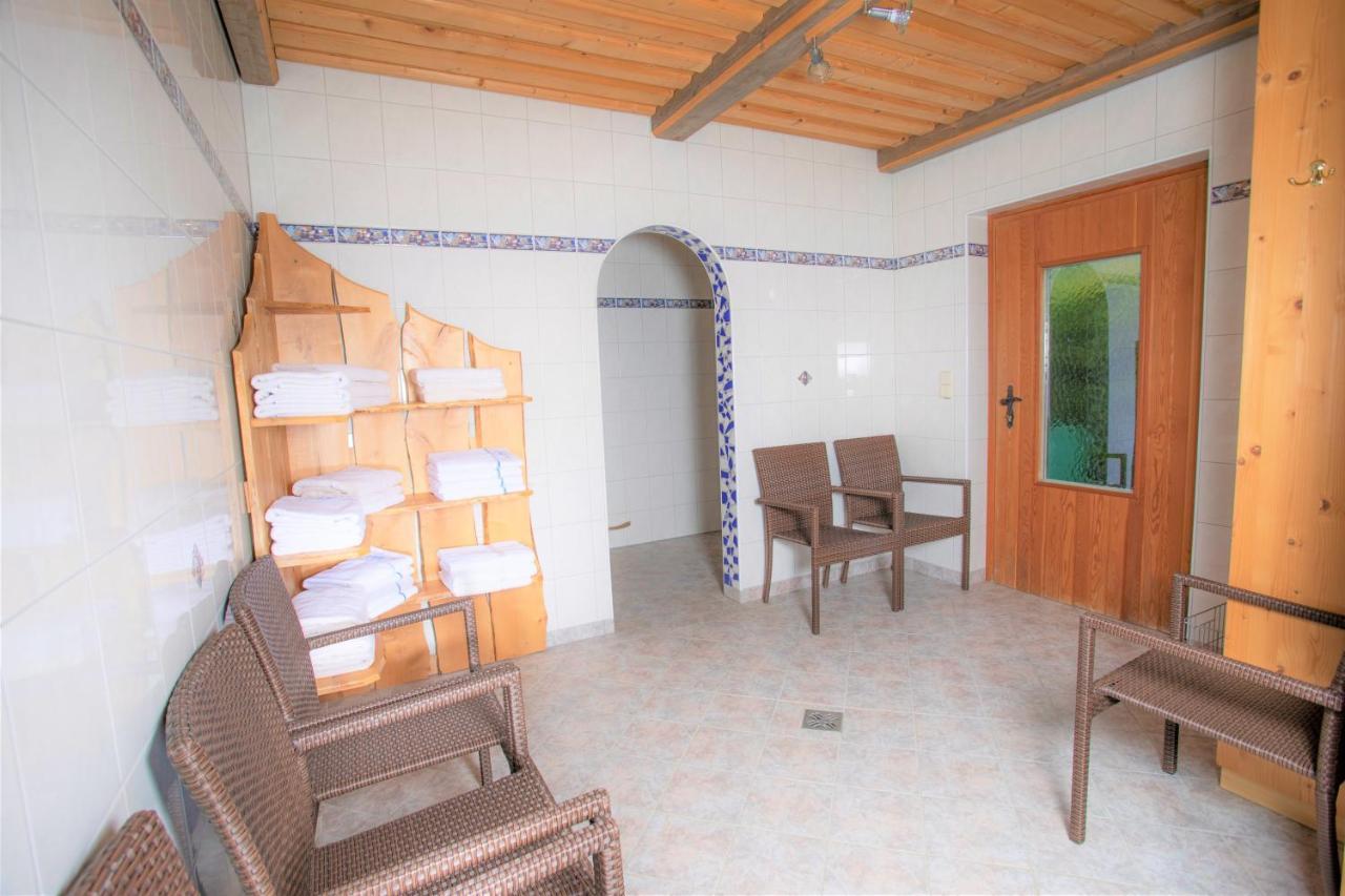 Schullerhof Hotel Hermagor-Pressegger See Luaran gambar